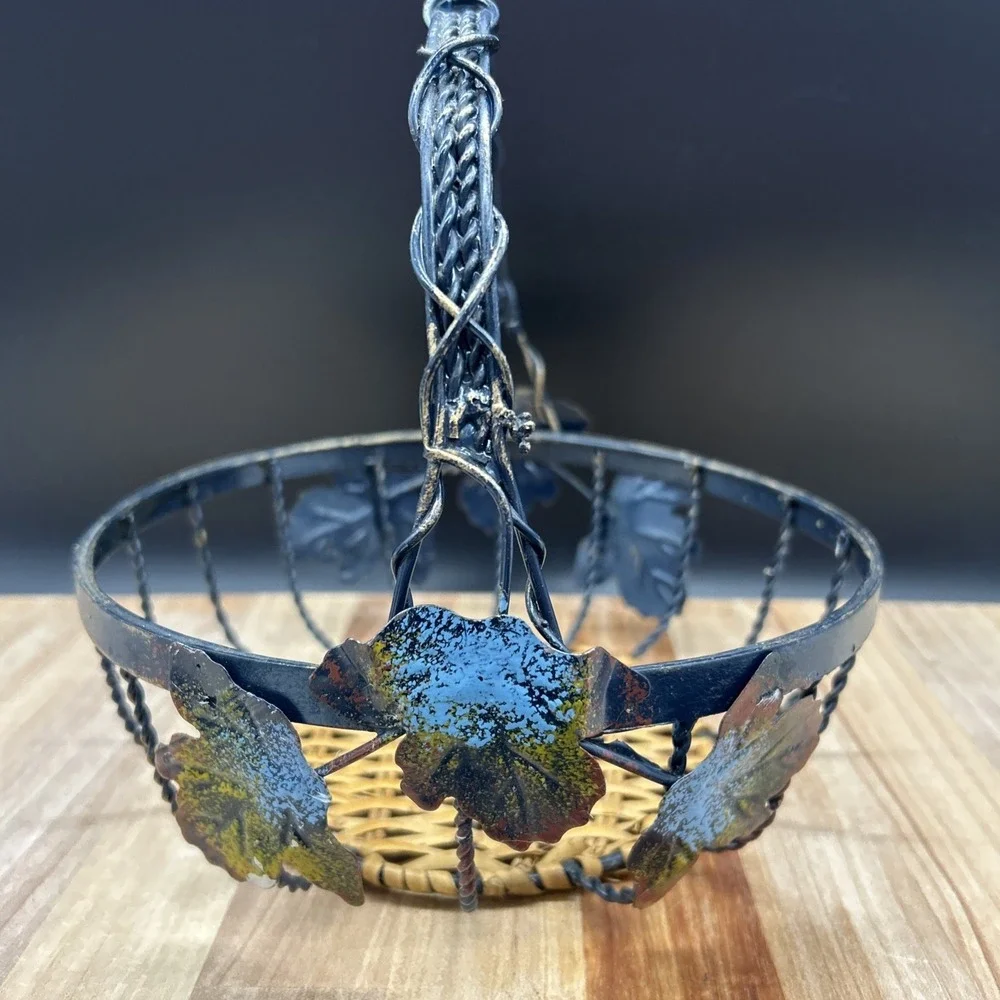 Decorative Metal Leaf Basket with Handle